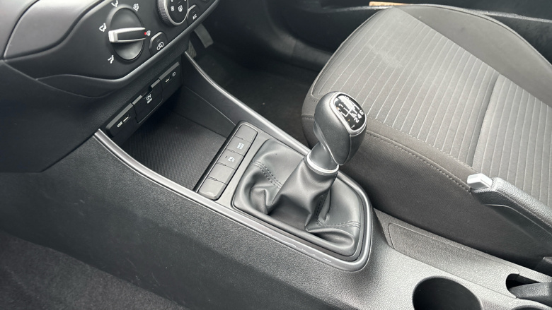 Hyundai i20 1.0T GDi 48V MHD SE Connect 5dr Petrol Hatchback